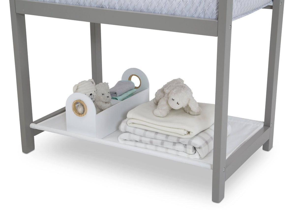 Portable Wood Bassinet Sleeper Crib S80443