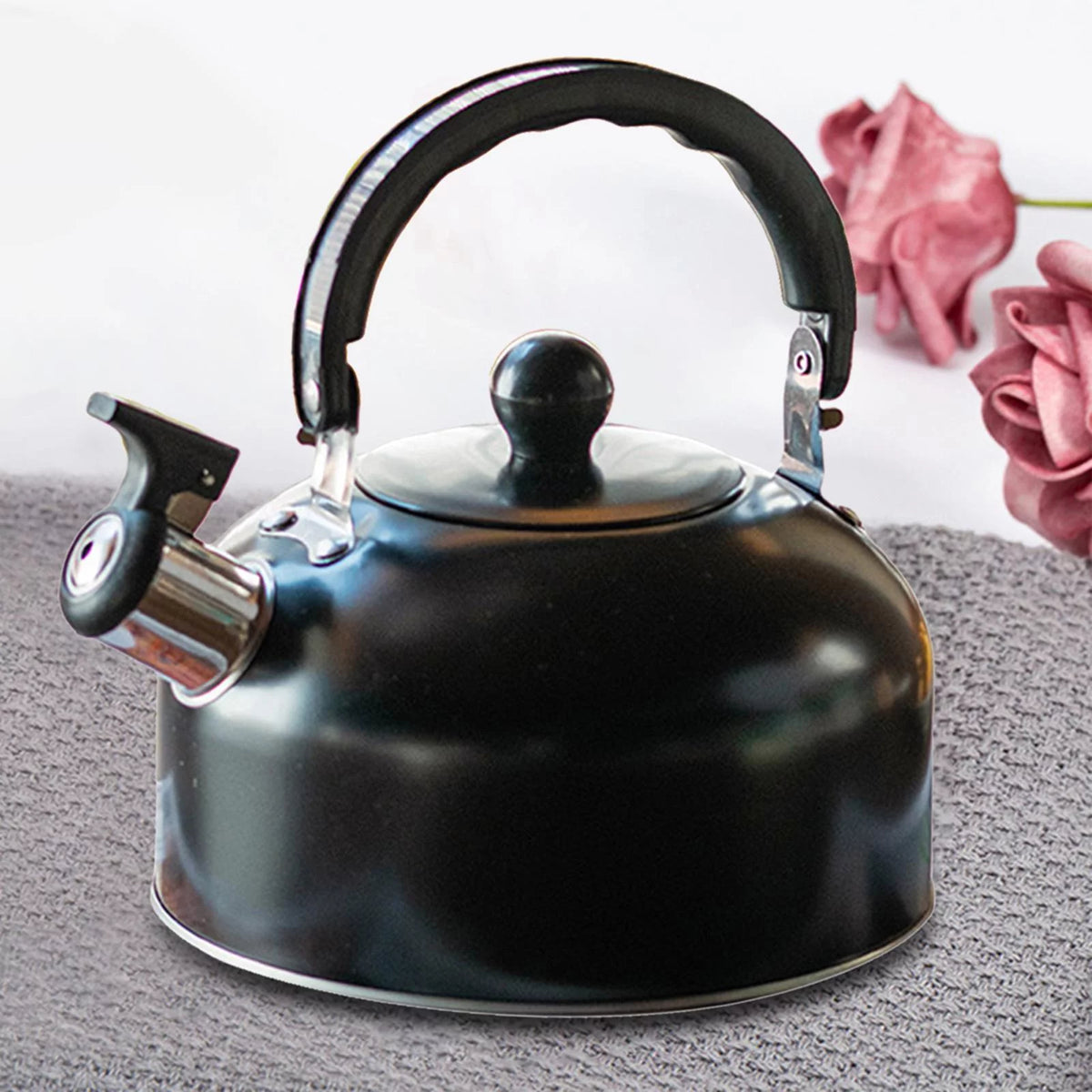 Black High Capacity Kettle Y630