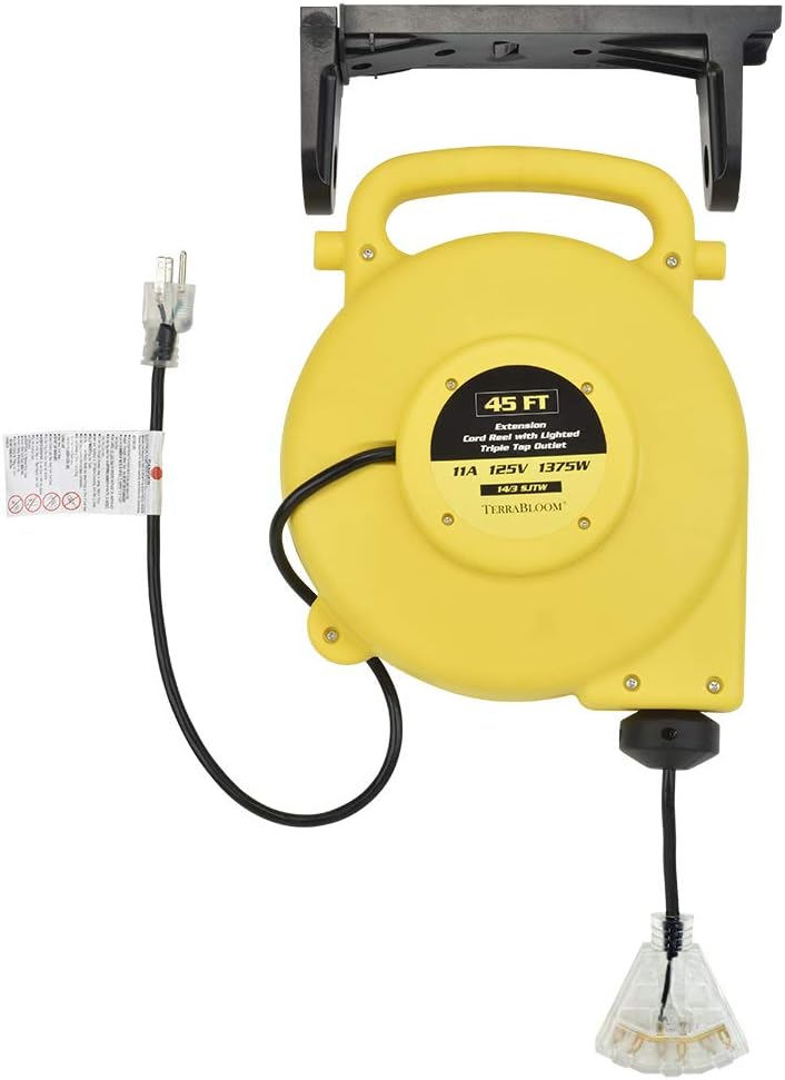 40 Ft 12/3 Retractable Extension Cord Reel with 3 Outlets Z143390