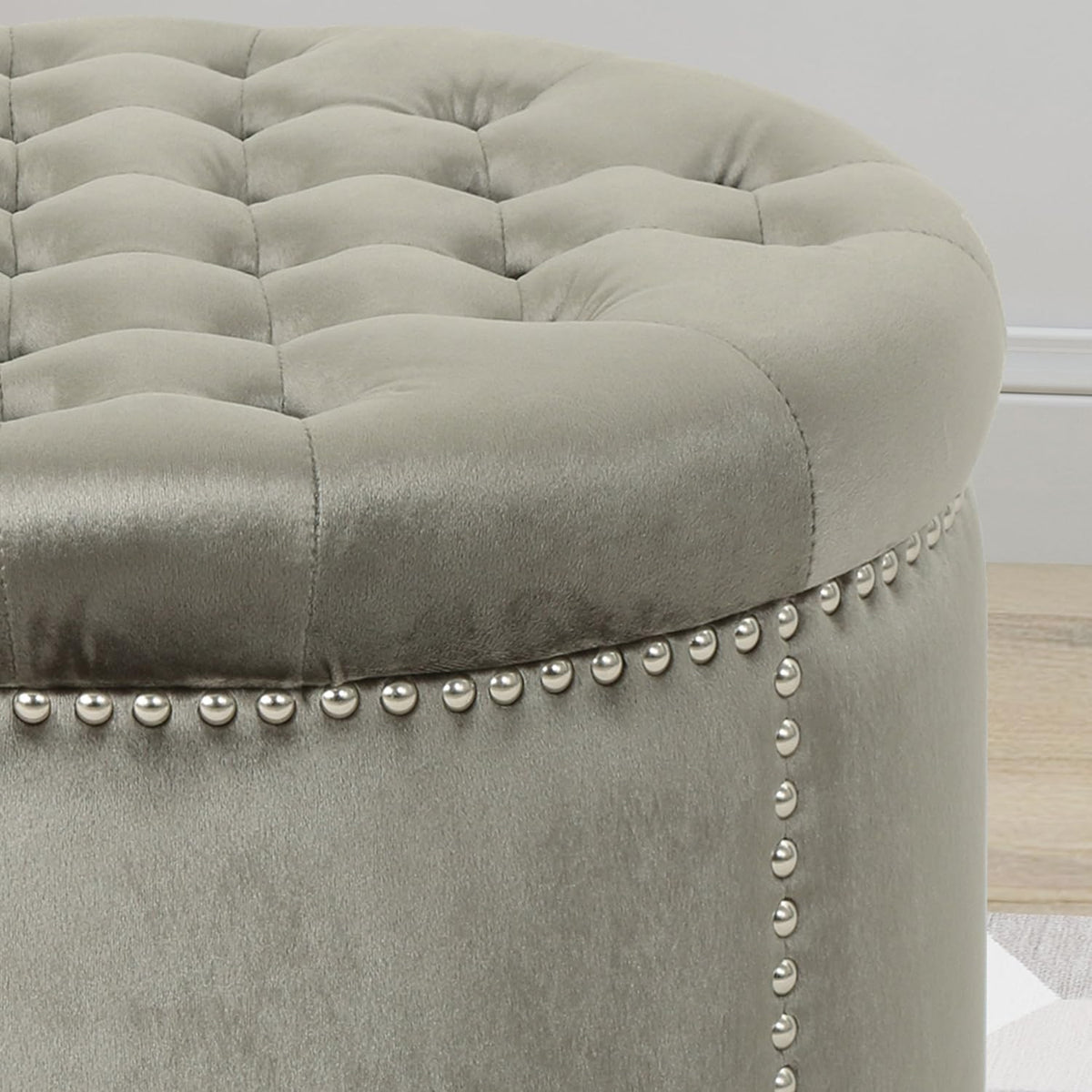 Grey Velvet Tufted Ottoman W929