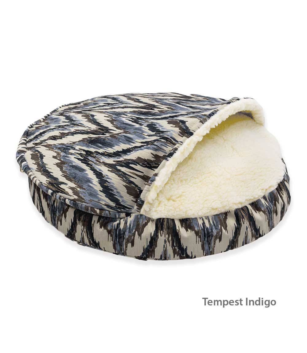 Cozy Cave Pet Bed T438411