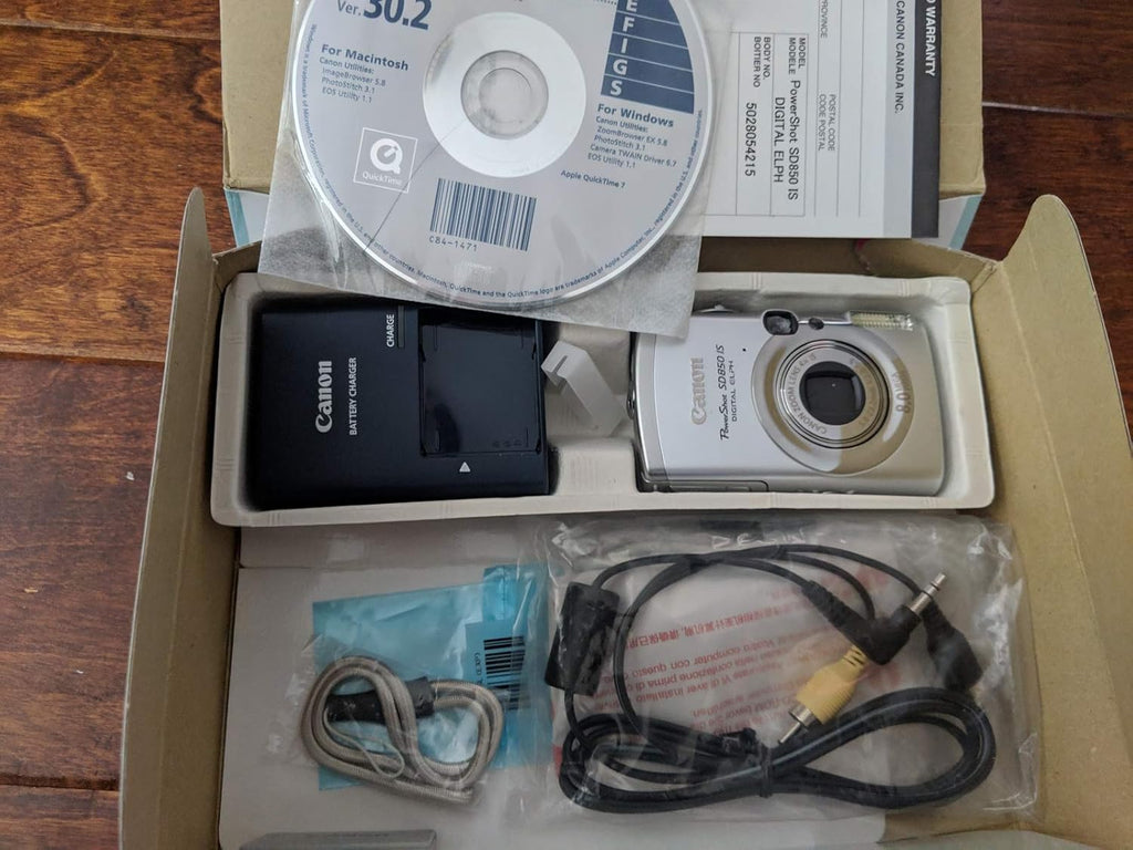 8.0 MP Digital Camera with 4x Optical Zoom C126101