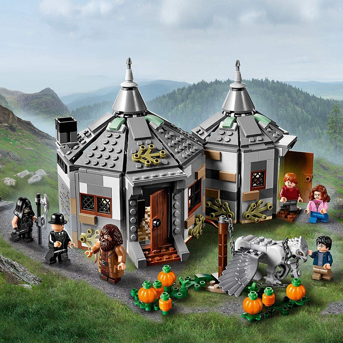 Hagrid’s Hut: Buckbeak’s Rescue Playset with Hippogriff Figure V243