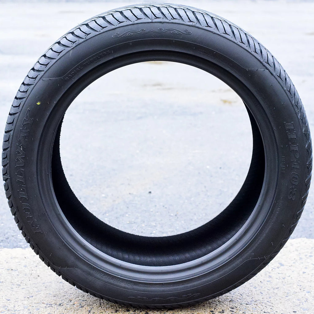 205/55R16 91V All Season Performance Tire Q444230