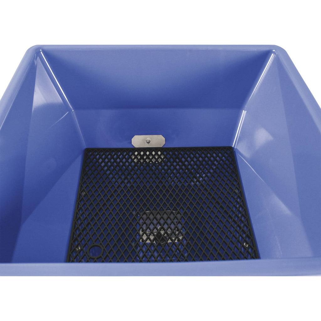 150 lbs. Capacity Ice Melt and Salt Spreader with Deflector M803308