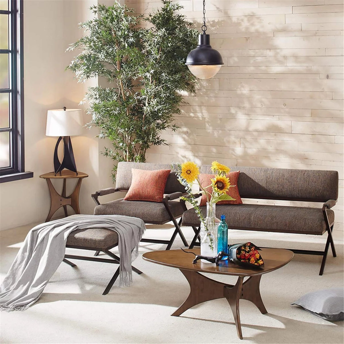 Wood Coffee Table L76898