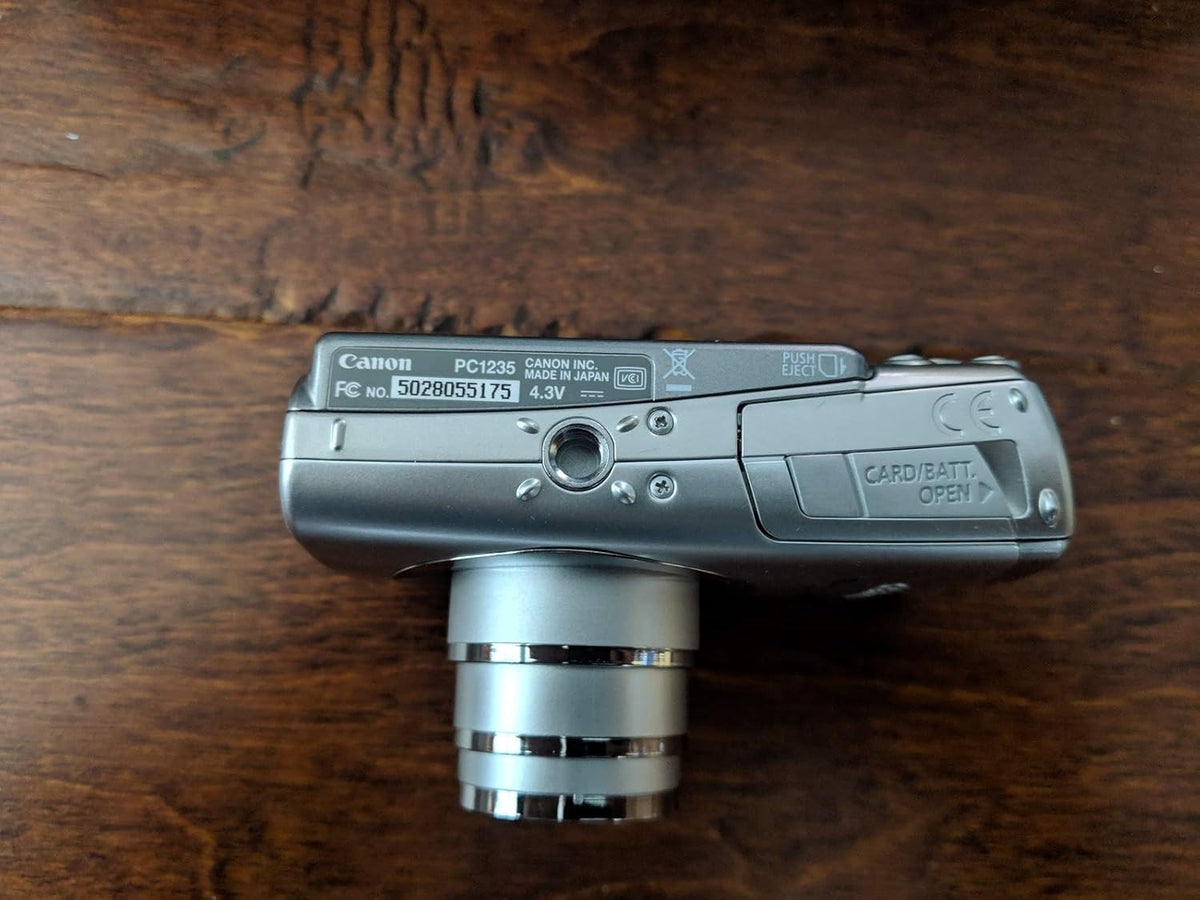 8.0 MP Digital Camera with 4x Optical Zoom C126101