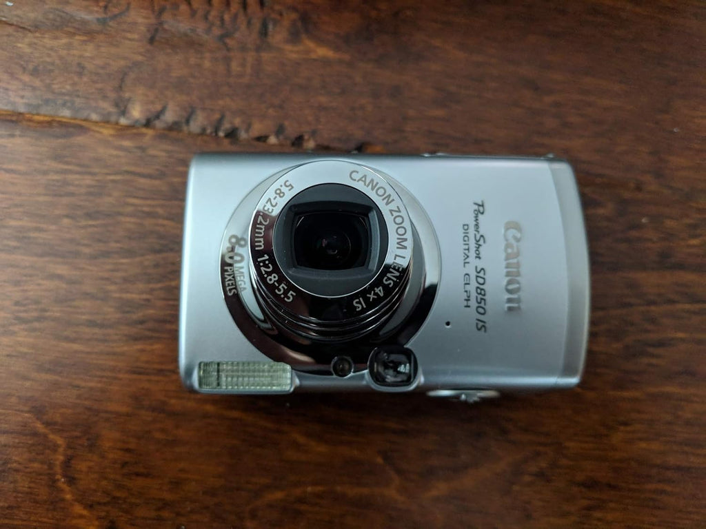 8.0 MP Digital Camera with 4x Optical Zoom C126101